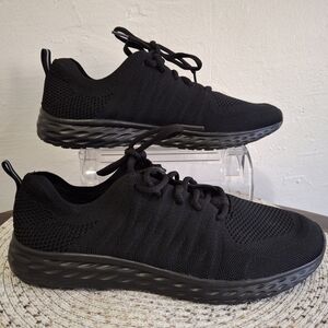 Shoes For Crews Black Women's Sneakers Slip And Oil Resistent Size 11.